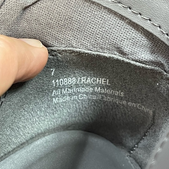 Maurices Rachel Gray faux suede wedge boho bootie boot women’s size 7 - Picture 11 of 17